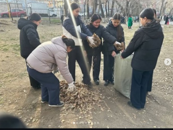 5-11 сыныптар арасында “Алматы- таза қала” акциясы аясында өткізілген сенбілік.