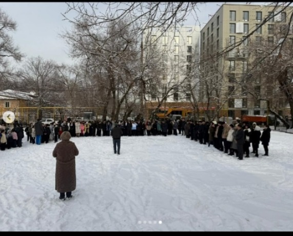 «Жер сілкінісі қаупі орын алған жағдайдағы әрекеттер» тақырыбында интерактивті сабақтар